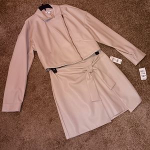 Bar lll Females leather outfit